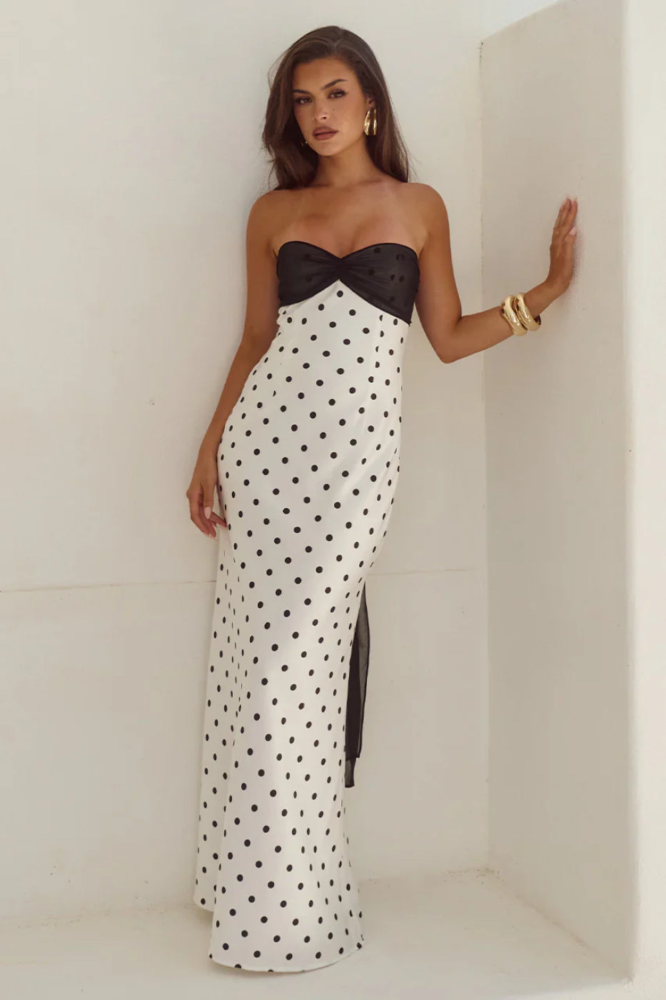 Runaway The Label Kadie White/Black Off Shoulder Maxi Dress